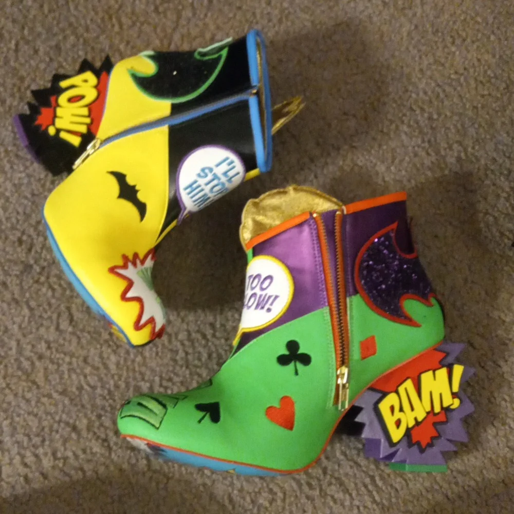 Batman and Joker Deadly Duo ankle boots, a size 10 & a size 11 - Picture 12 of 13